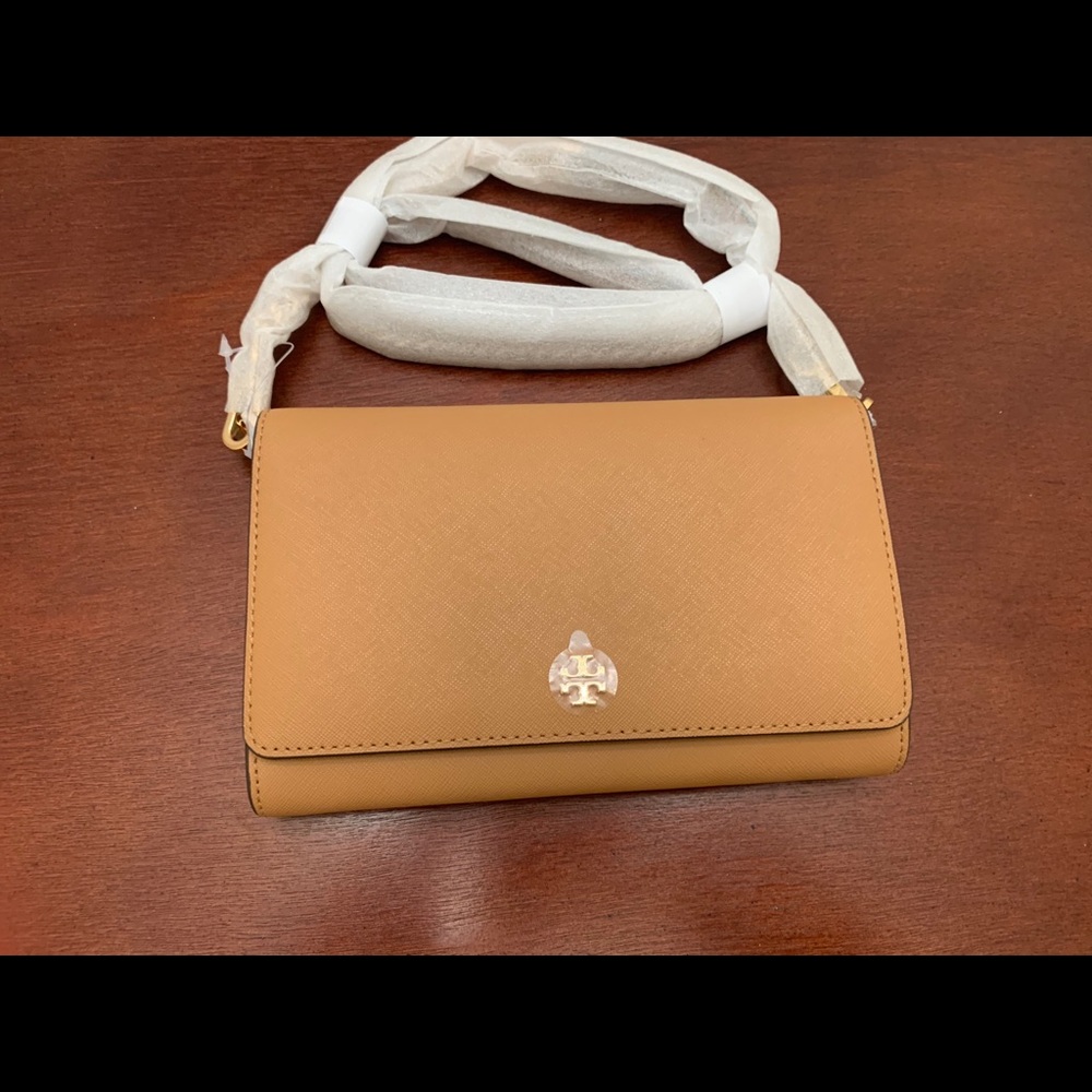 Emerson crossbody chain wallet